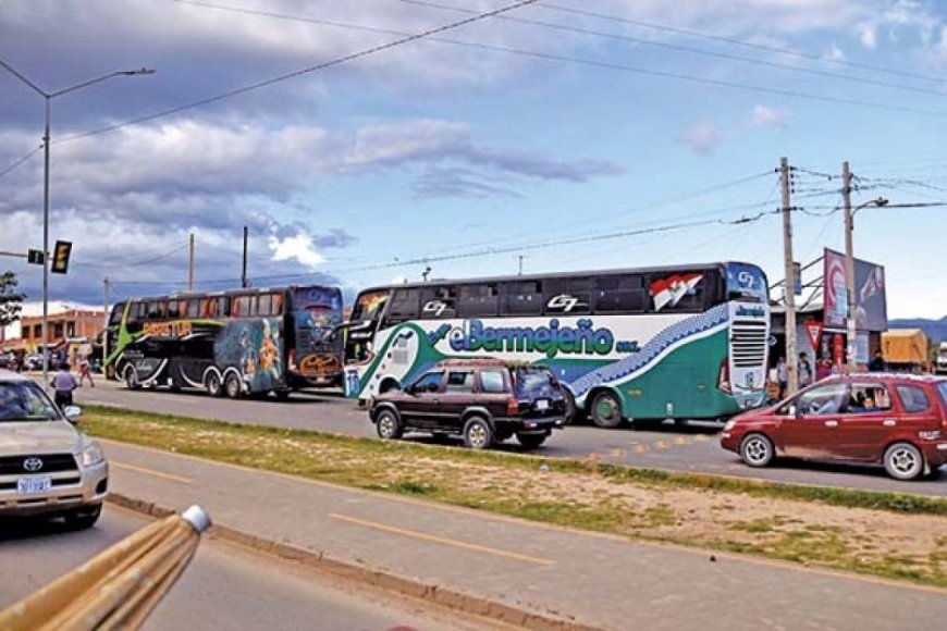 Empresas de transporte no autorizadas operan en Tarija