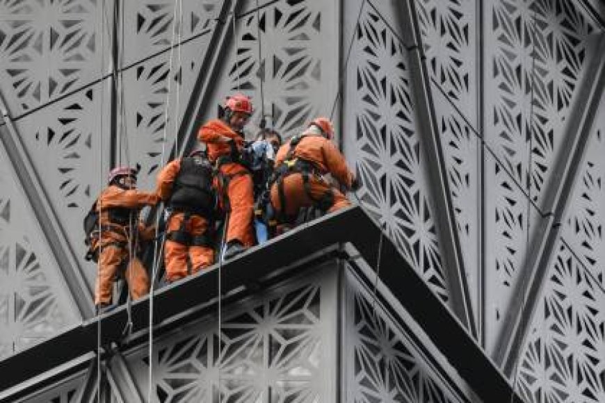 Escalador polaco es detenido tras trepar 25 pisos de un edificio en Argentina