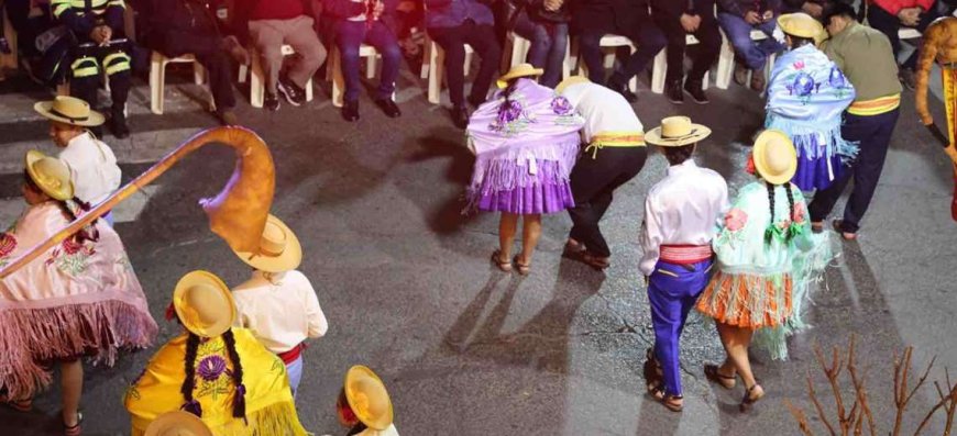 Tarija inició celebración de su fundación con reconocimientos y un programa de eventos culturales