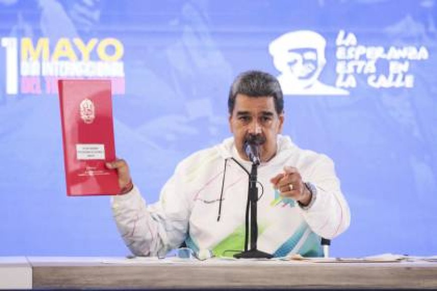 Venezuela y EEUU reanudarán diálogo a un mes de las presidenciales, anuncia Maduro