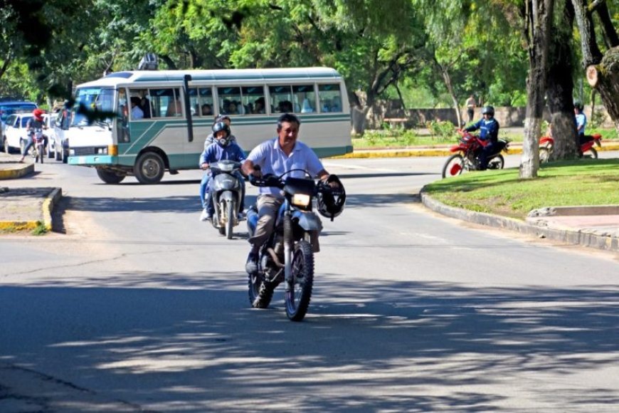 Conoces sobre las multas de Tránsito para motociclistas en Tarija, según el Código de Tránsito Boliviano