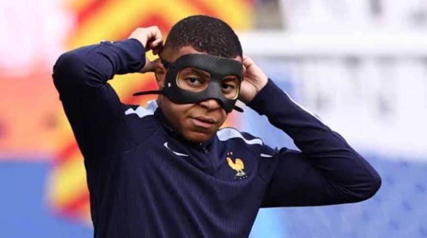 Mbappé no se opera de la nariz y arranca sus vacaciones