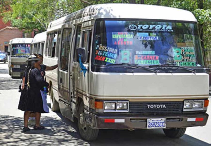 El transporte evalúa los pasajes, plantean subir aproximadamente a 4 bolivianos