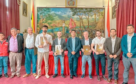 Para afrontar inundaciones y otros eventos adversos  Personal de la Alcaldía de Tarija recibió capacitación de profesionales de España para actuar ante desastres climatológicos