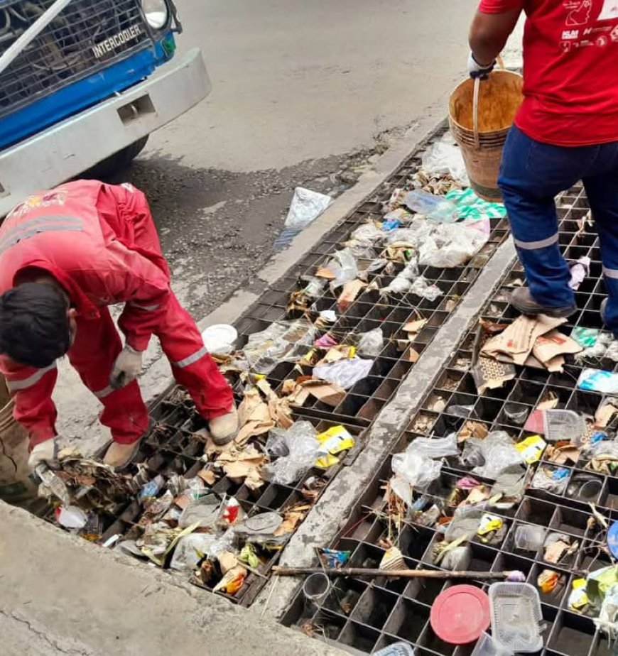 Tras atender las emergencias Alcaldía de Tarija continúa con la limpieza de las zonas afectadas por la lluvia