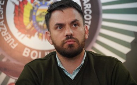 Ministro Eduardo del Catillo tiene ya orden de aprehensión contra Evo