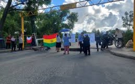 Bloquearon el puentes San Martín y 4 de Julio en rechazo al traslado de las oficinas de la DOT