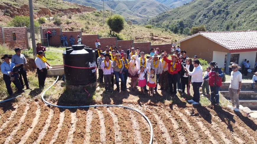 ALCALDE TORRES ENTREGA SISTEMA DE RIEGO TECNIFICADO EN YESERA SAN SEBASTIÁN