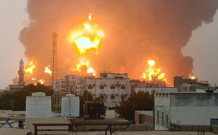 Fuerza Aérea de Israel bombardeó objetivos hutíes en el puerto yemení de Hodeidah