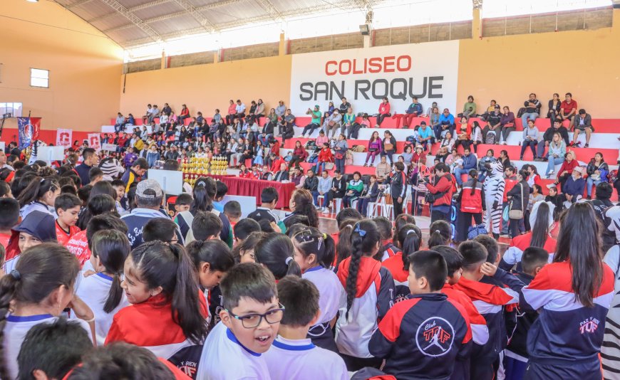 Inauguración de los II Juegos Deportivos Estudiantiles del Bicentenario Nivel Primario