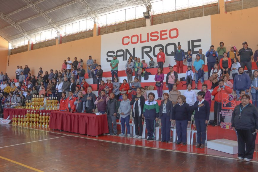 Inauguración de los II Juegos Deportivos Estudiantiles del Bicentenario Nivel Primario