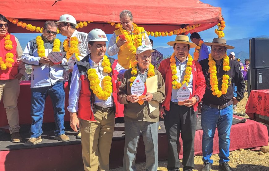 Alcalde de Tarija entrega Sala Multifuncional en Pampa Galana