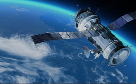 Satélites en la mira: maniobras secretas y el riesgo de una guerra que comienza en silencio