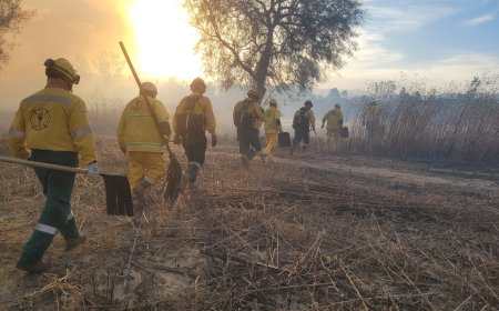 Alcaldía de Tarija a través de la UGR 5 incendios estructurales y forestales