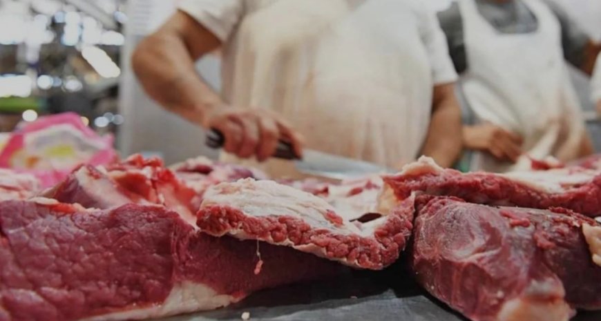 El Viceministro Siles asegura que baja precios de la carne de res, pollo y del aceite por mayor producción y control