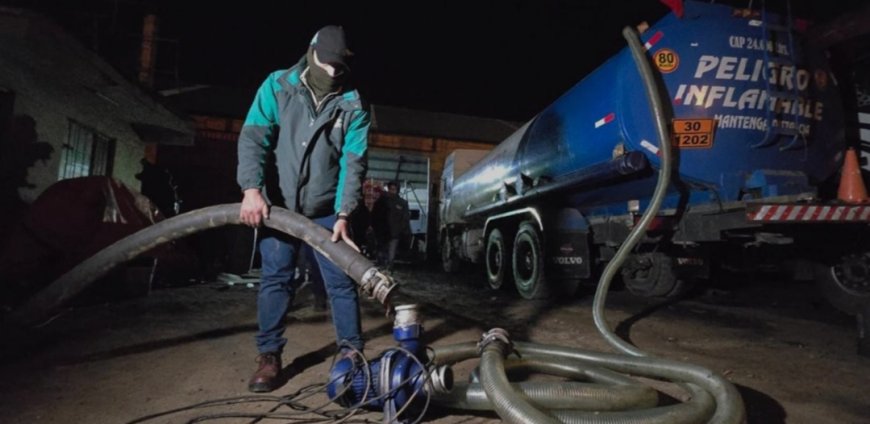 Incautan 45.000 litros de combustible almacenados ilegalmente en un inmueble en Senkata