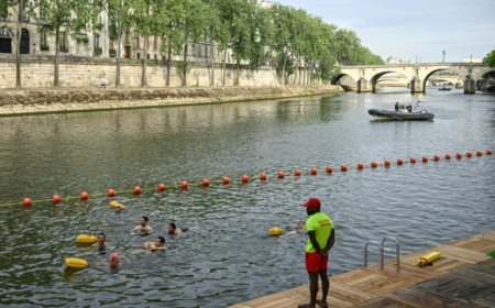 Francia reabrió el río Sena para los bañistas por primera vez desde 1923