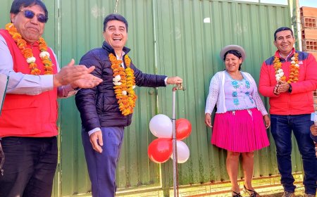 Alcalde de Tarija inaugura y entrega sistema de agua potable en la urbanización Nueva Esperanza