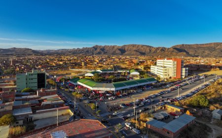 La feria que atrae a miles de familias: más de 1.500 artesanos le dan vida a la Santa Anita en el campo ferial El Constructor de Tarija
