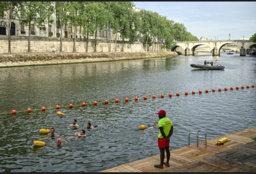 Francia reabrió el río Sena para los bañistas por primera vez desde 1923