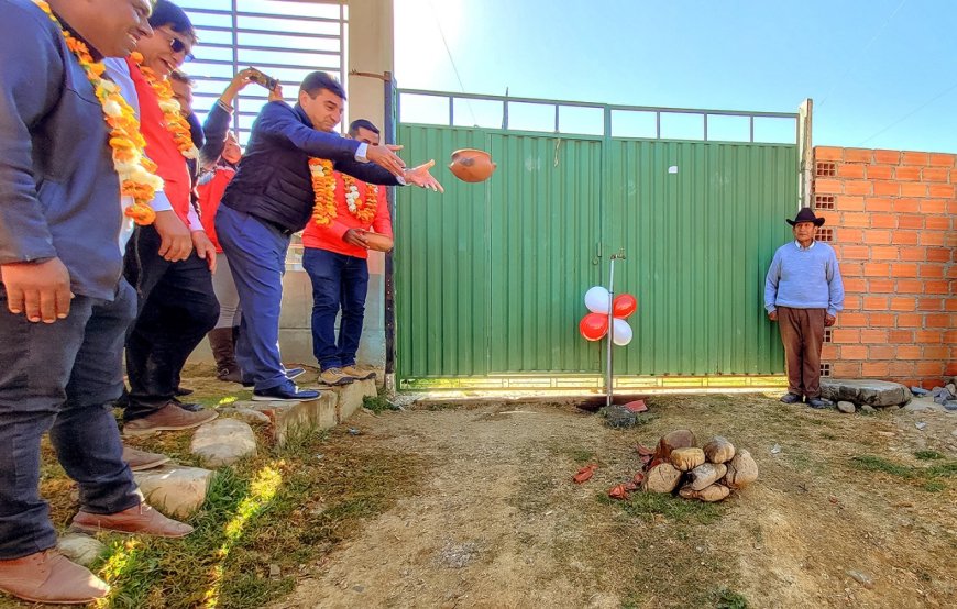 Alcalde de Tarija inaugura y entrega sistema de agua potable en la urbanización Nueva Esperanza