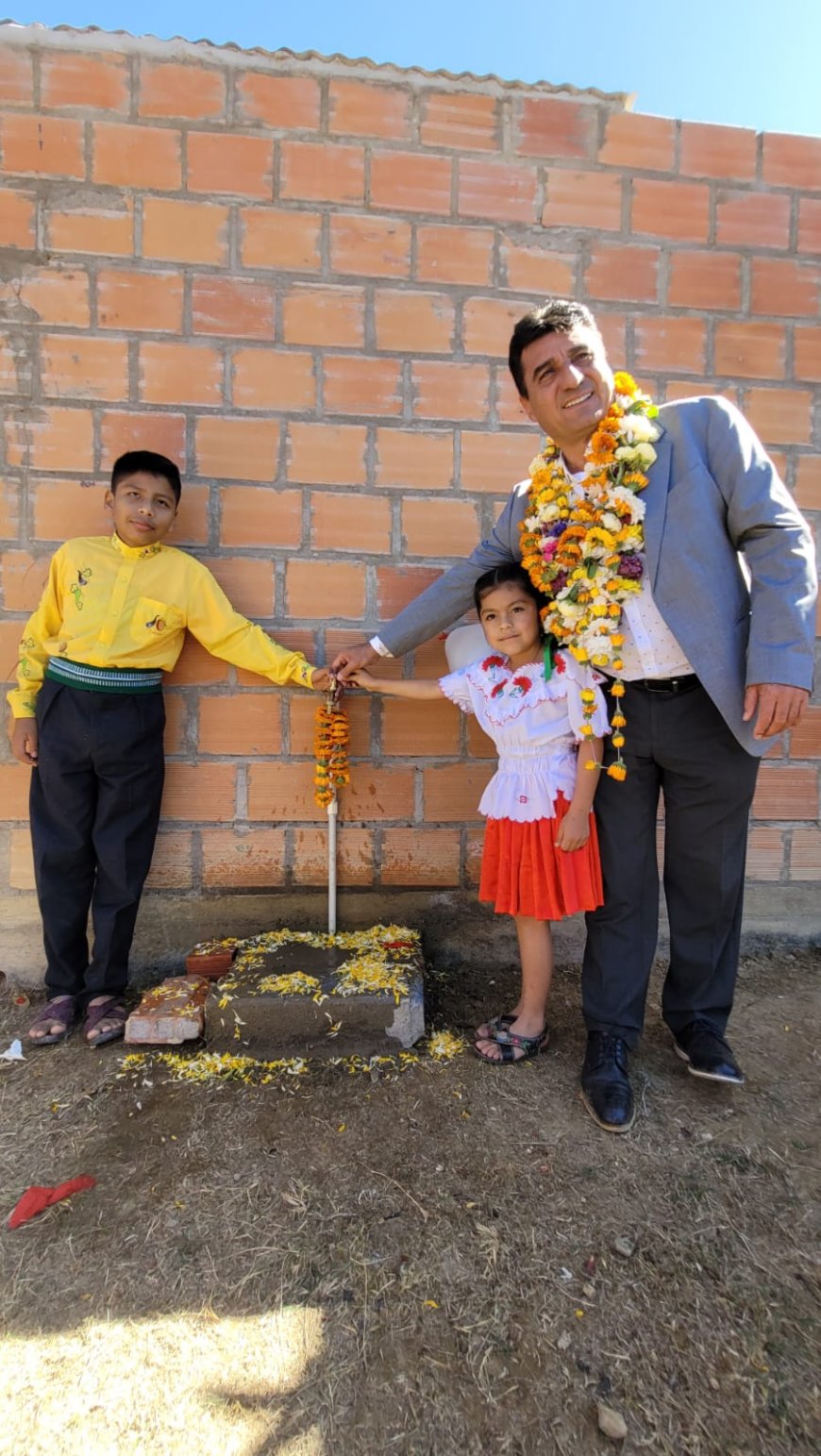 Alcalde inaugura un nuevo sistema de agua potable en beneficio 250 familias de Tarija