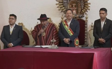 inicia la Sesión de Honor por el Bicentenario de Bolivia