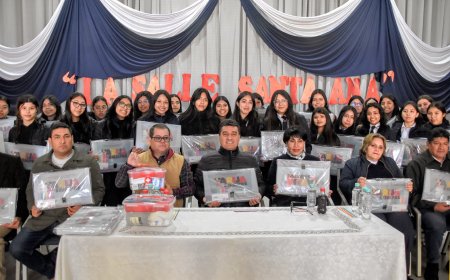 Alcalde llega con material de apoyo al colegio Santa Ana de Tarija