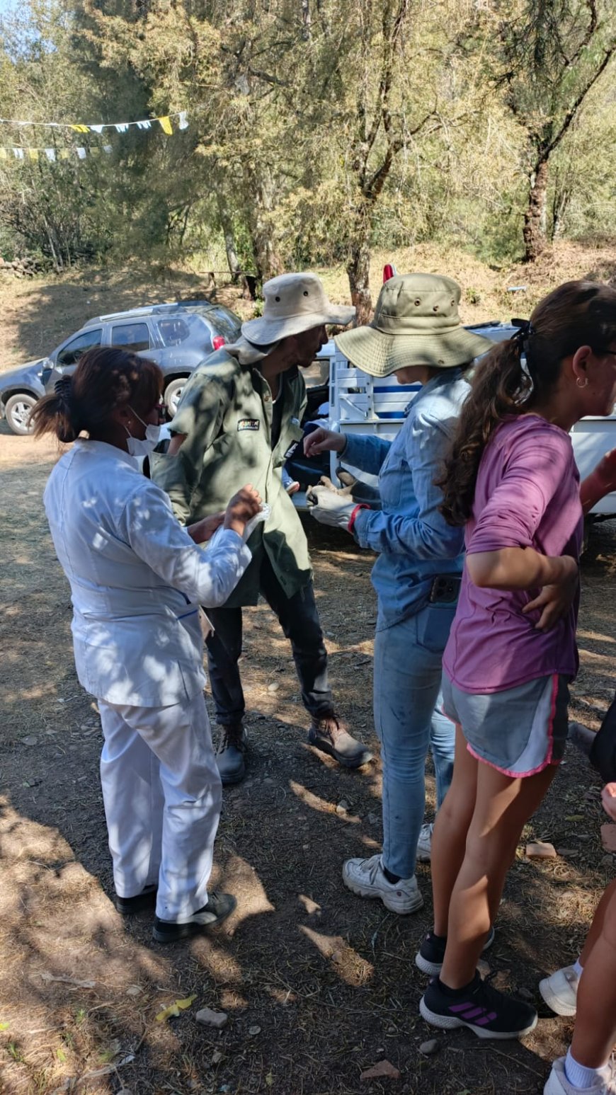 Personal de la Alcaldía brinda atencion y cuidado en el Incendio de Sama