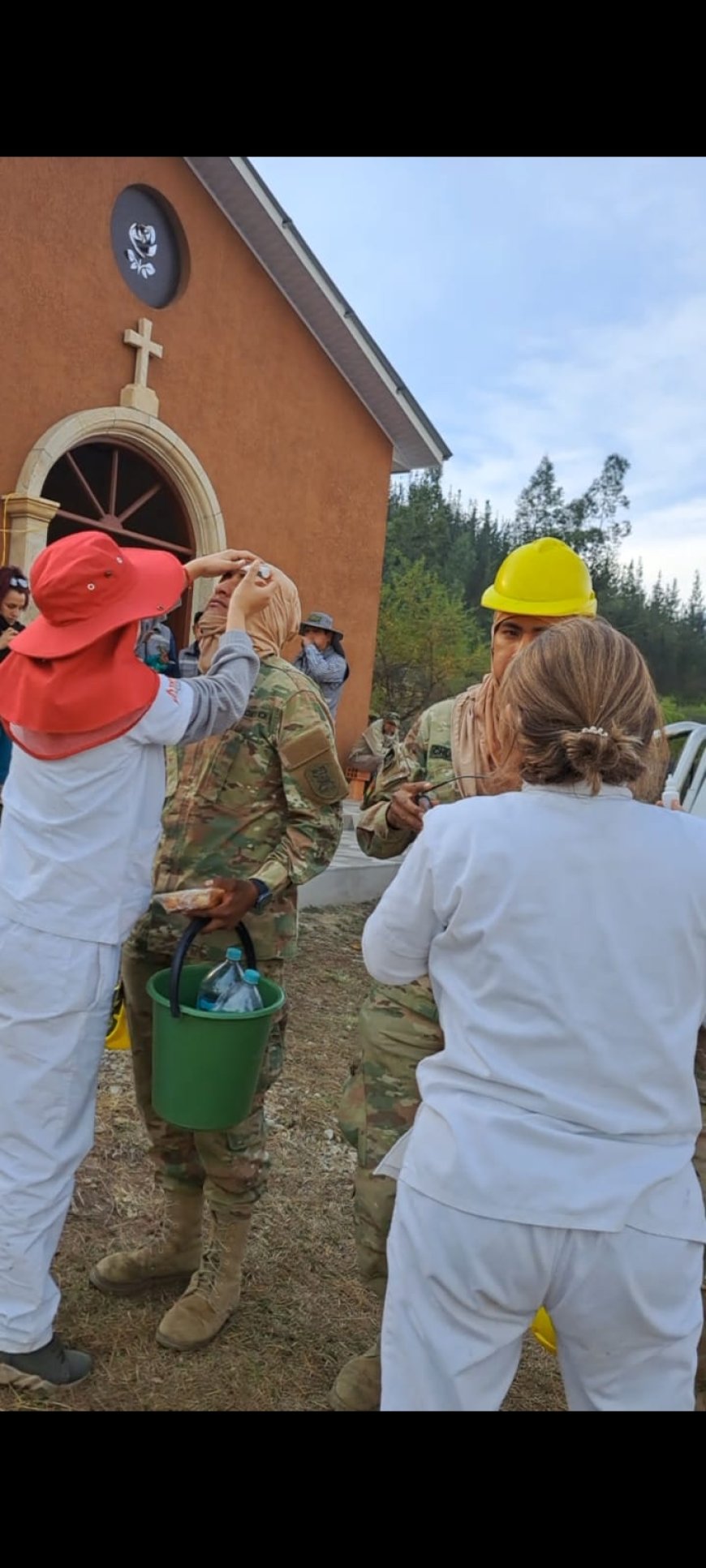 Personal de la Alcaldía brinda atencion y cuidado en el Incendio de Sama