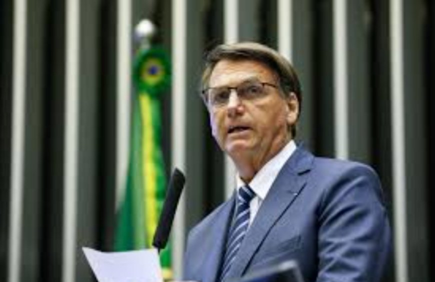 La Corte Suprema de Brasil ordenó la detención domiciliaria de Jair Bolsonaro