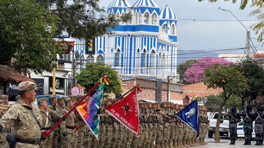 Alcalde de Tarija rinde homenaje a la patria