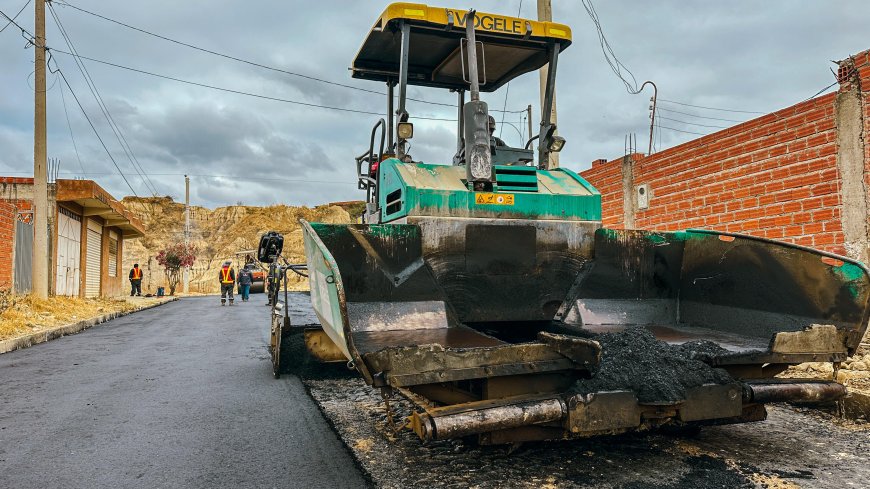 Alcaldía de Tarija asfaltó calles del barrio La Unión