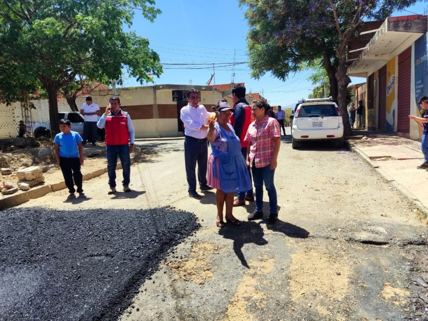 Alcaldía de Tarija asfalta calles en el barrio Panamericano