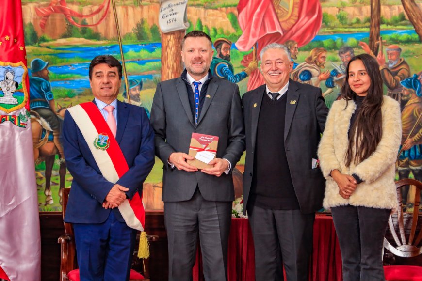 Alcalde de Tarija recibe y se reúne con el embajador de Gran Bretaña