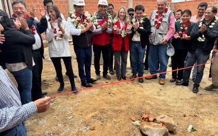 Alcaldía de Tarija inaugura sistema de agua potable en beneficio de a 1.905 vecinos de los barrios 6 de Abril y Monte Rey