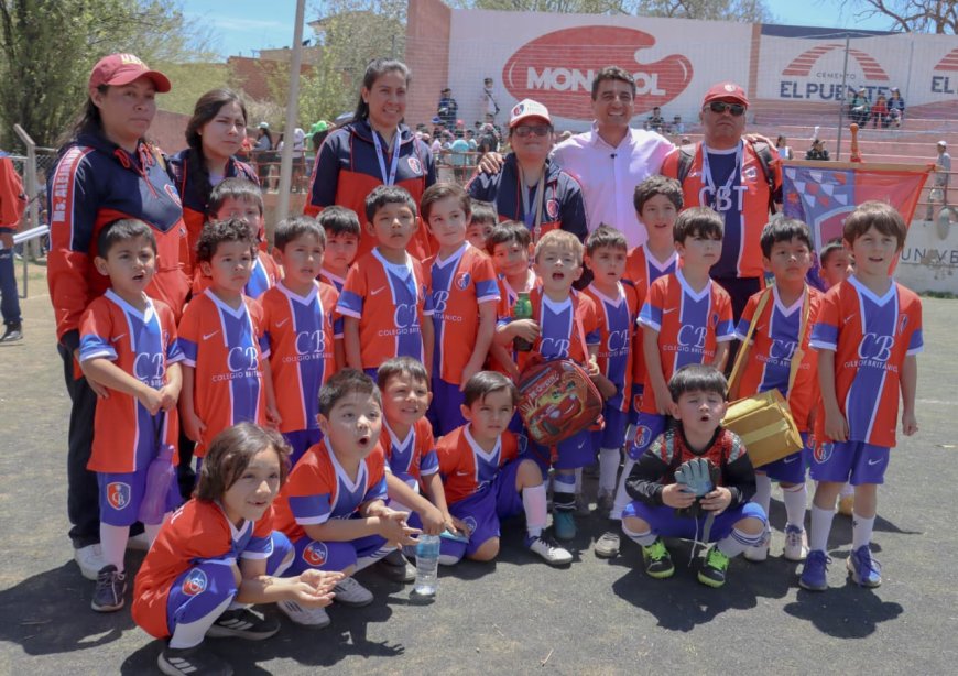 Alcalde Torres dio inicio de la III versión del Campeonato de fútbol Kids 2025