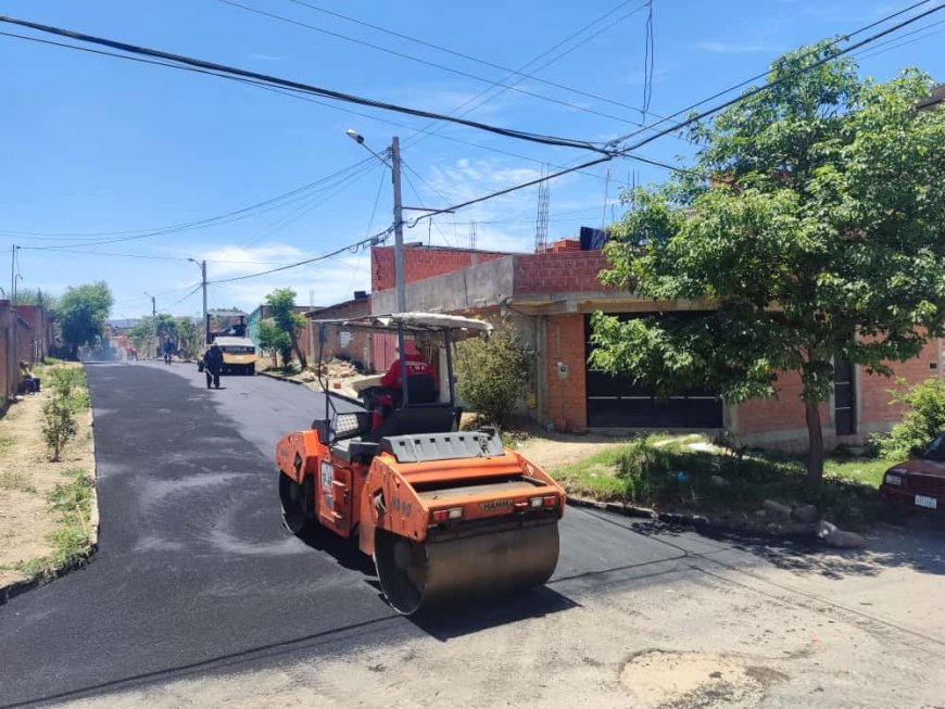 Alcaldía de Tarija avanza a paso firme con el plan de asfaltado