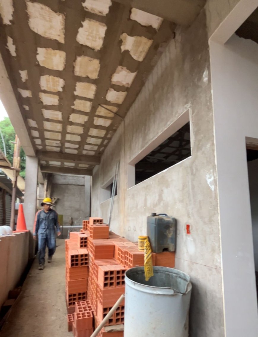 Tiene un 70% de avance físico: alcalde realiza inspección del centro de salud del barrio Virgen de Fátima