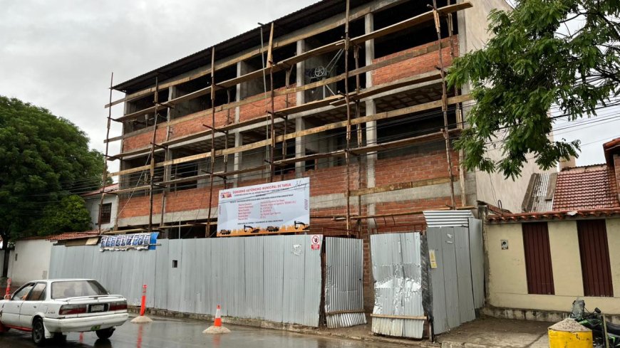 Tiene un 70% de avance físico: alcalde realiza inspección del centro de salud del barrio Virgen de Fátima