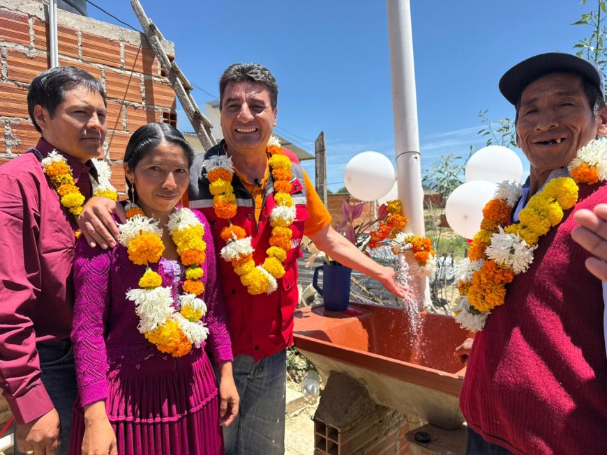 Alcalde de Tarija inaugura un nuevo sistema de agua potable