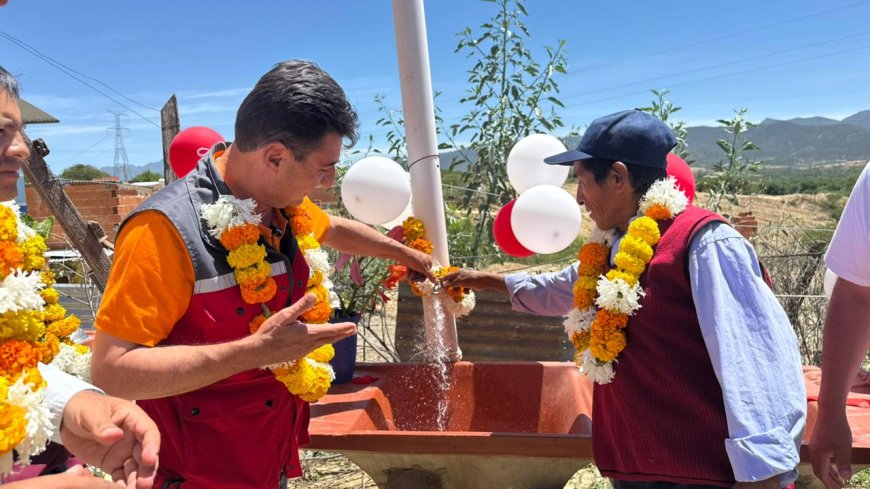 Alcalde de Tarija inaugura un nuevo sistema de agua potable