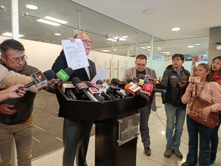 Diputado presenta un proyecto de ley que tipifica el bloqueo de carreteras como delito