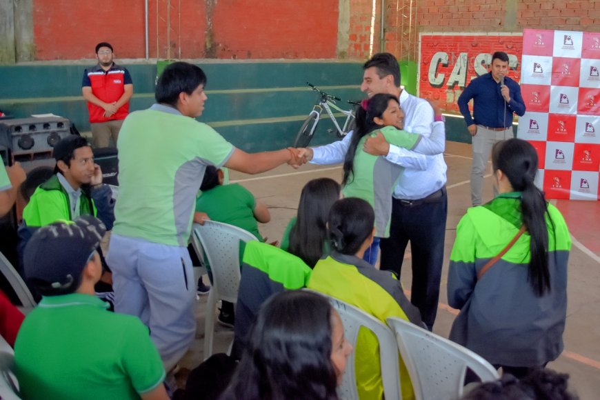 Alcaldía inaugura centro para personas con discapacidad en el barrio Germán Busch