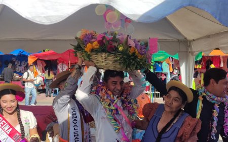 Alcalde de Tarija anima la segunda entrada de compadres