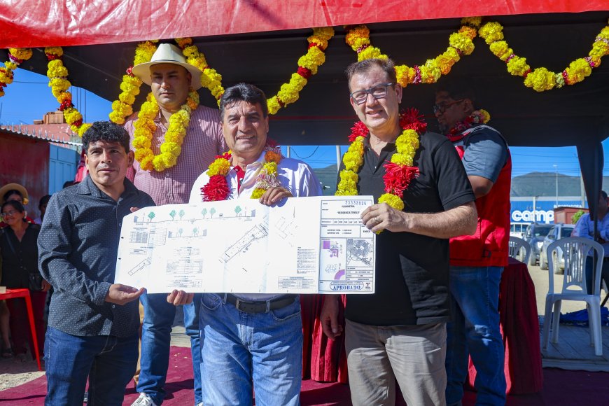 Alcalde de Tarija entrega tres nuevas planimetrías