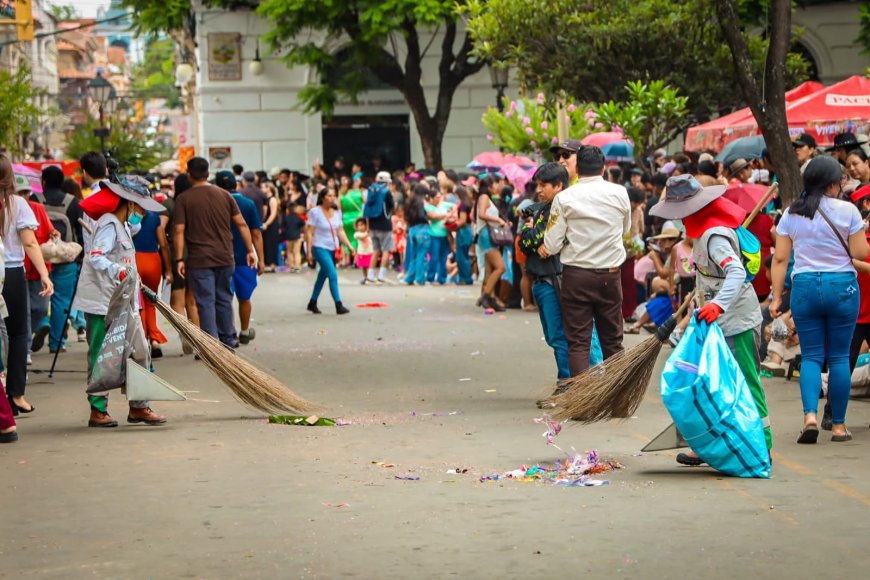 EMAT cumplió con la limpieza de todos los espacios donde desarrollaron actividades carnavaleras