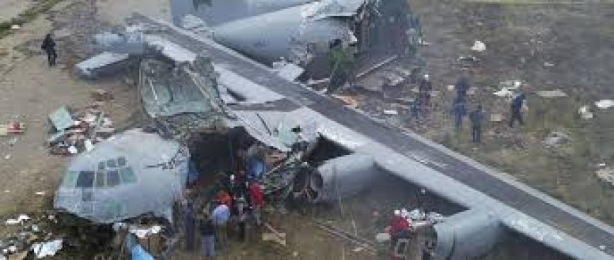 Hallan la caja negra del avión Hércules C-130